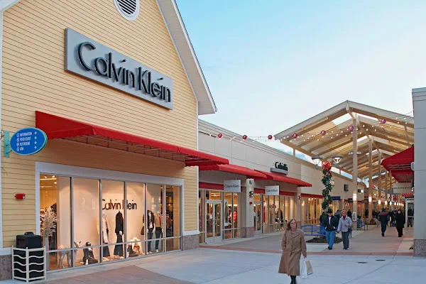Jersey Shore Premium Outlets in Tinton Falls, NJ storefront